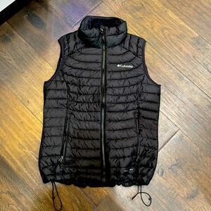 Ladies columbia puffer vest